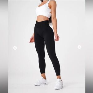 NVGTN Black Solid Leggings